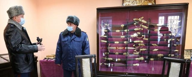 В Омске открылся магазин с сувенирами, сделанными заключенными