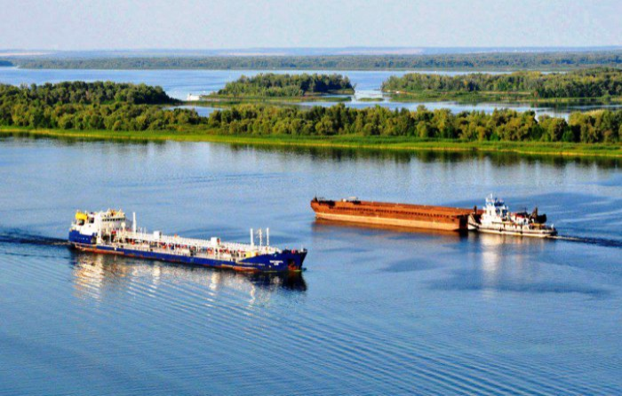 На участке Волго-Каспийского канала с 80 по 100 км введён запрет движения судов