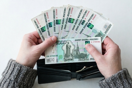 Зарплаты в России рванули вверх: за 10 лет средний доход вырос почти втрое