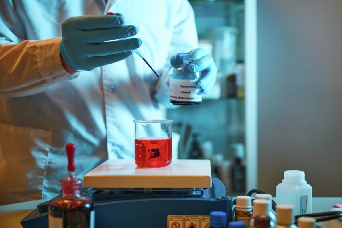 Более 30 московских предприятий выпускают востребованные продукты для косметической отрасли