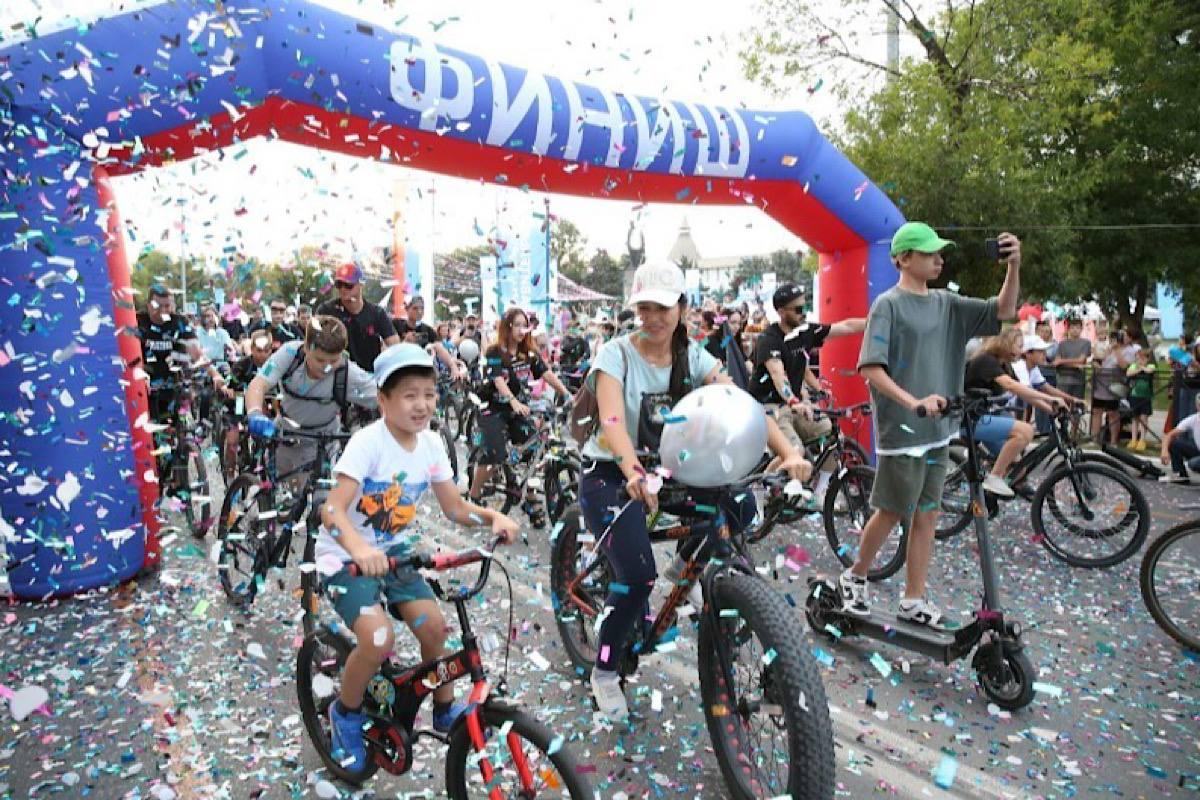 Масштабный велопарад пройдет в Астрахани в честь Дня физкультурника