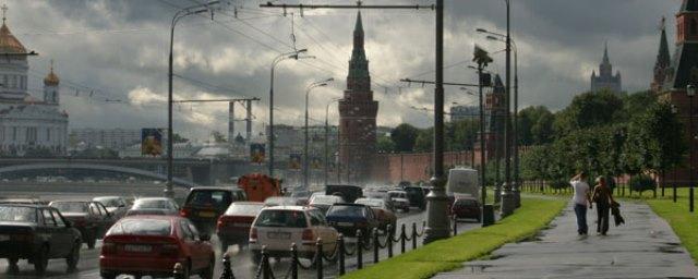 Вильфанд сообщил о надвигающемся циклоне и затяжных дождях в Москве