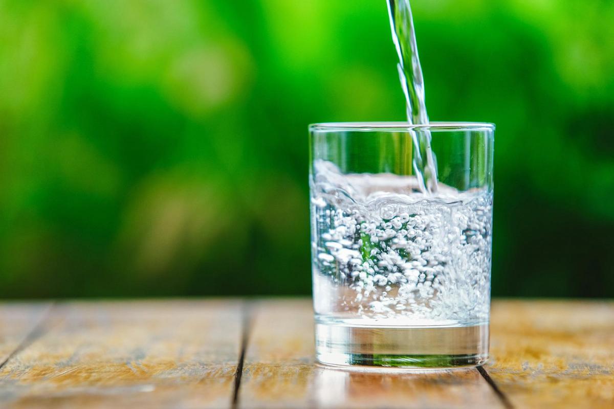 Onet: Вода натощак по японской диете укрепляет организм и помогает сбросить вес