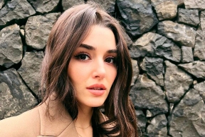 После разрыва с женихом Ханде Эрчел заметили в обществе Керема Бюрсина