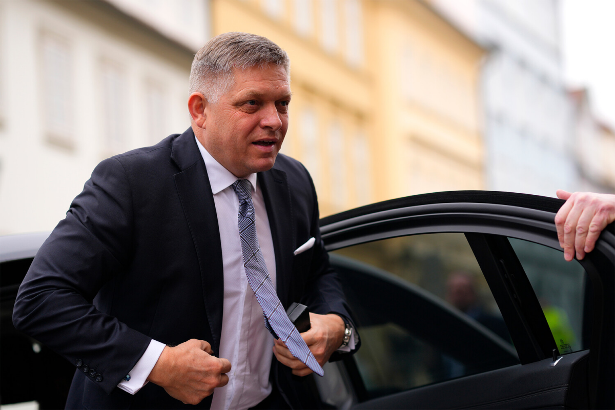 Стало известно, когда премьер-министр Словакии пройдет контрольное медобследование
