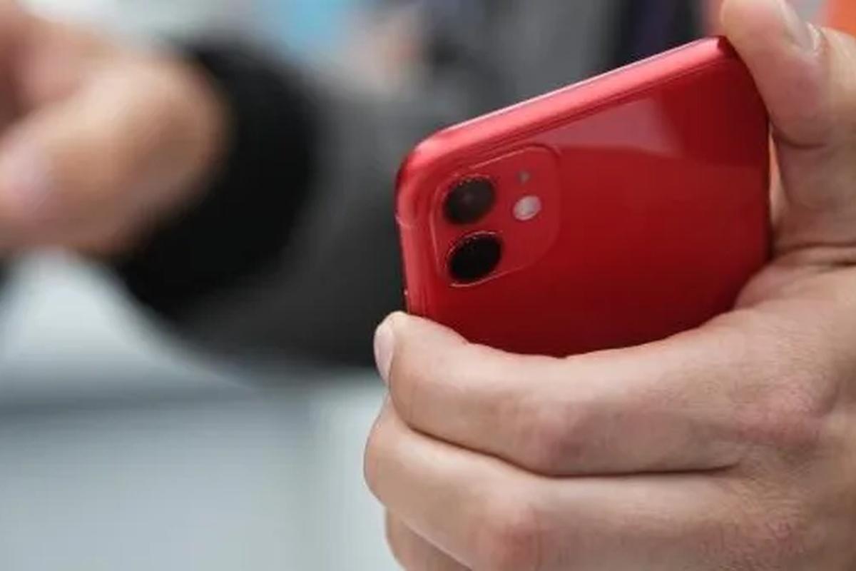 Швеция ставит точку в школьном «мобильном безумии»