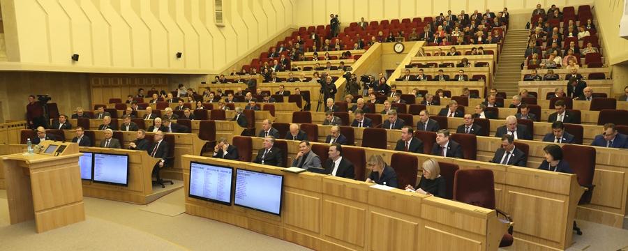 Новосибирские парламентарии раскритиковали работу НОЦРПП