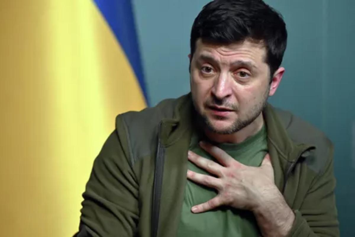 «Это лишь клоунская маска». Трамп ошибся с Зеленским. Какой отчаянный козырь хранит «Просроченный»?