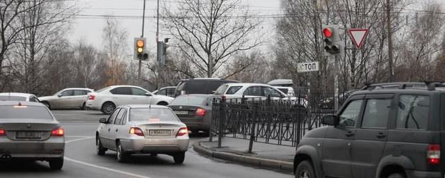 Власти Петербурга ускорят работы по расширению проспекта Энгельса