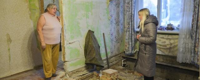 Белгородская пенсионерка в квартире с рухнувшими стенами не пускает внутрь подрядчиков