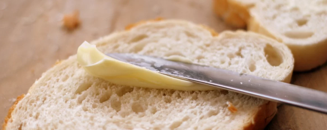 Ученые: Употребление насыщенных жиров защищает человека от инсульта