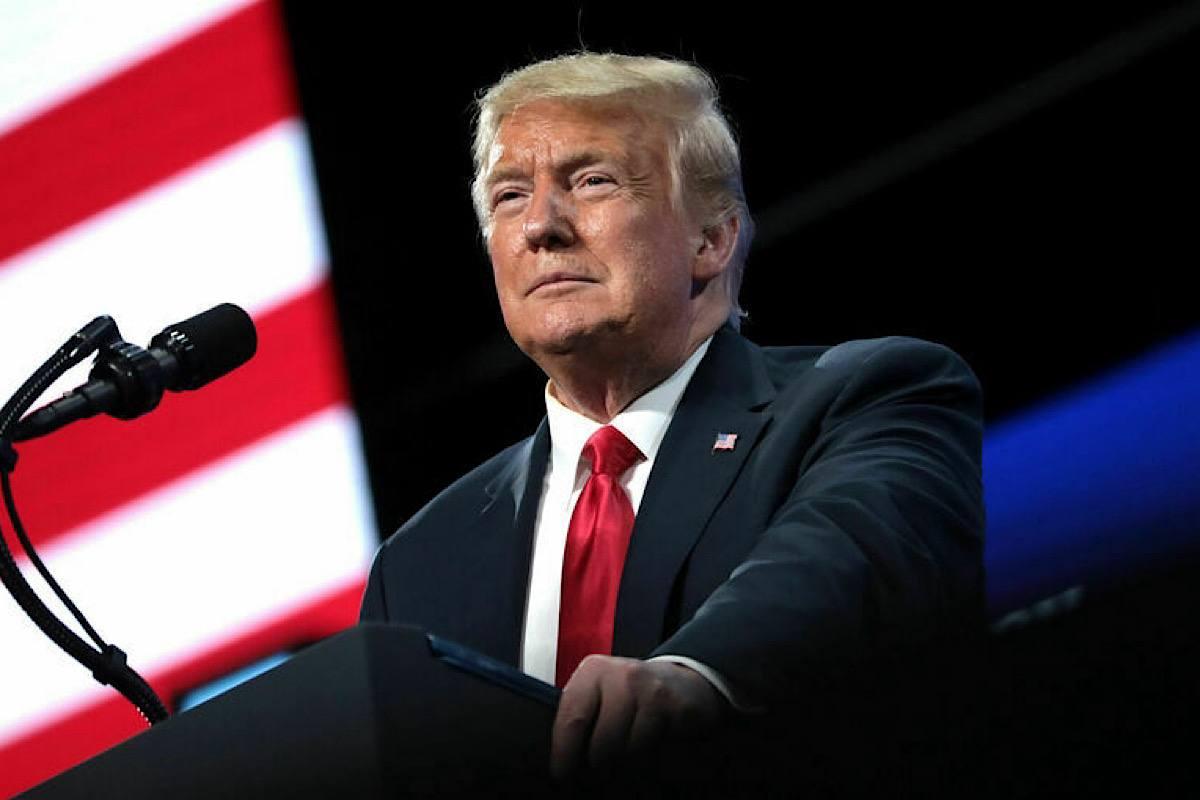 Трамп пообещал встретиться с Путиным для урегулирования конфликта на Украине