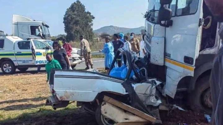 В ЮАР в ДТП с участием школьного автобуса погибли 19 школьников