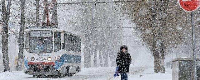 В ближайшие часы Москву накроет сильный снегопад