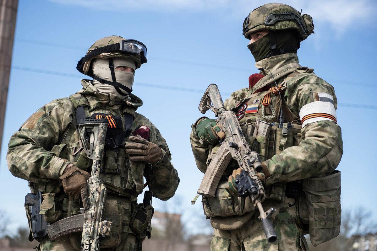 Российские (страна-террорист) бойцы заняли выгодное положение на Донецком направлении