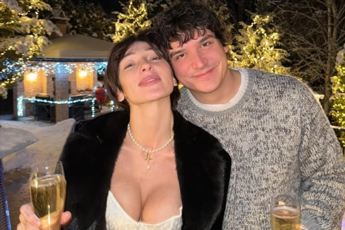 Анастасия Ивлеева и Филипп Бегак отпраздновали ситцевую свадьбу