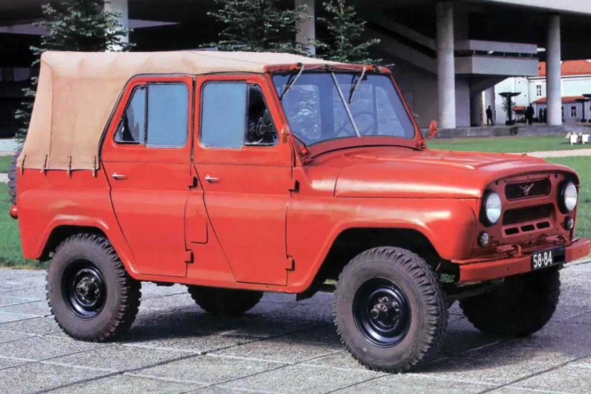 В России могут возродить производство УАЗ-469