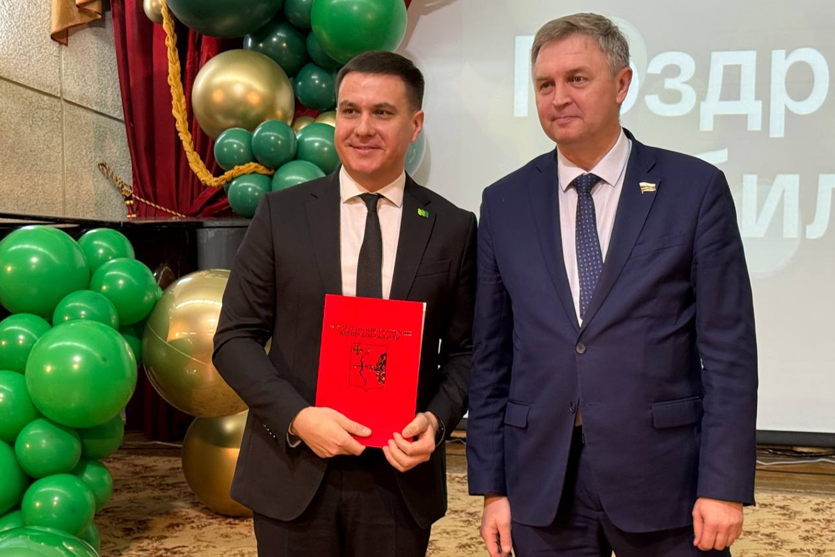 Спикер ЗС Кировской области Роман Береснев: Сильные предприятия — основа экономики Советского района