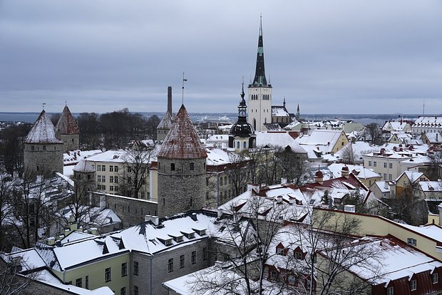 В Эстонии 10 тысяч учителей начали бессрочную забастовку