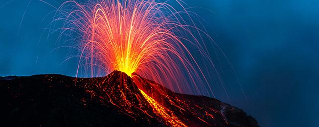 Геологи научились изучать состояние опасных вулканов с помощью дронов