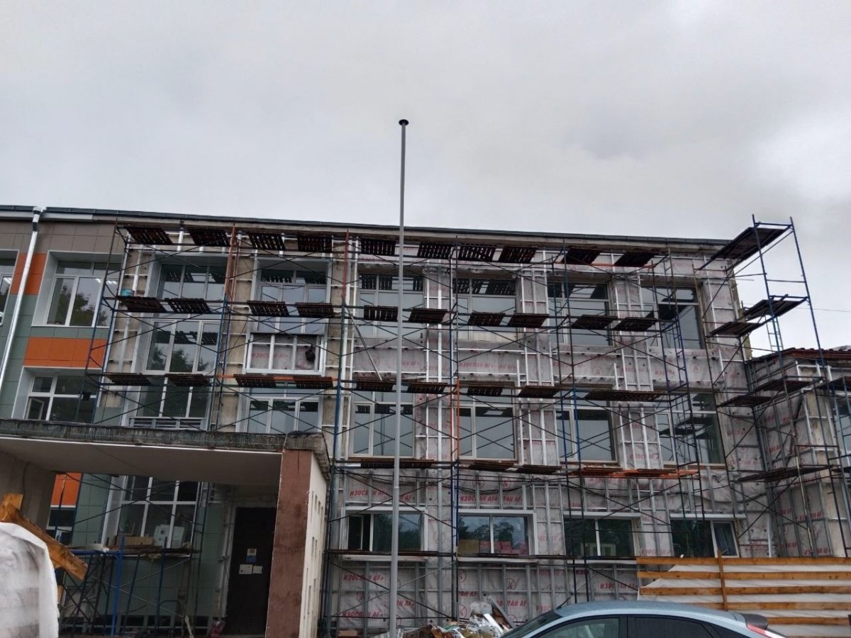 И.о. председателя Заксобрания Роман Заварин: Наша общая задача —создать комфортные и безопасные условия для юных вологжан к началу учебного года