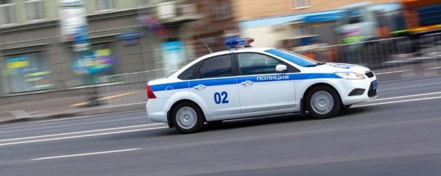 В Омске автоинспекторы помогли экстренно доставить в больницу пострадавшего от огня водителя