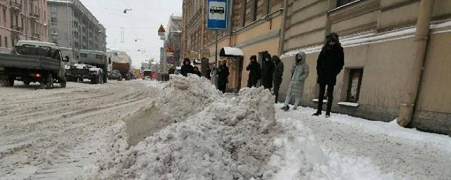 Экономили с целью украсть: снежный коллапс в Петербурге спровоцировало занижение стоимости работ