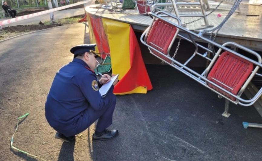 СК: в Оренбурге задержали руководителей компаний, обслуживающих упавшую карусель