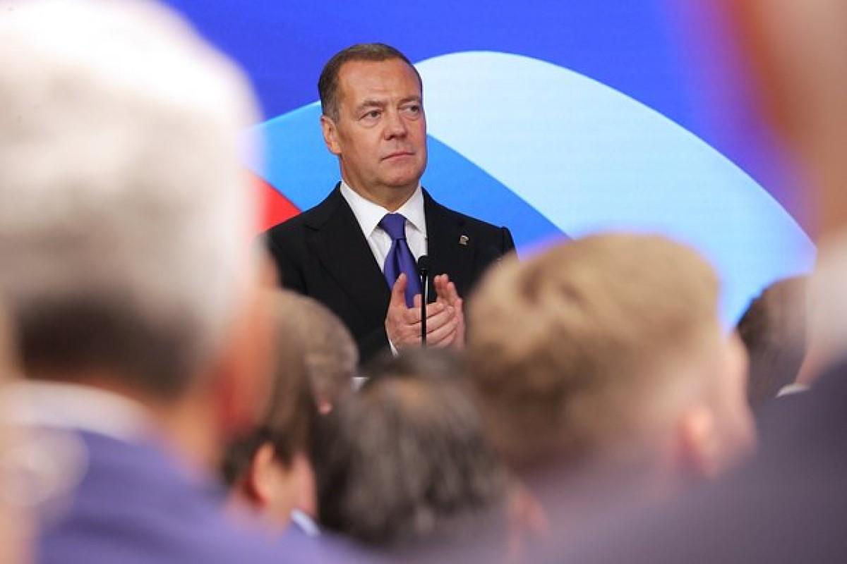 Медведев сравнил гражданскую войну в США со спецоперацией на Украине