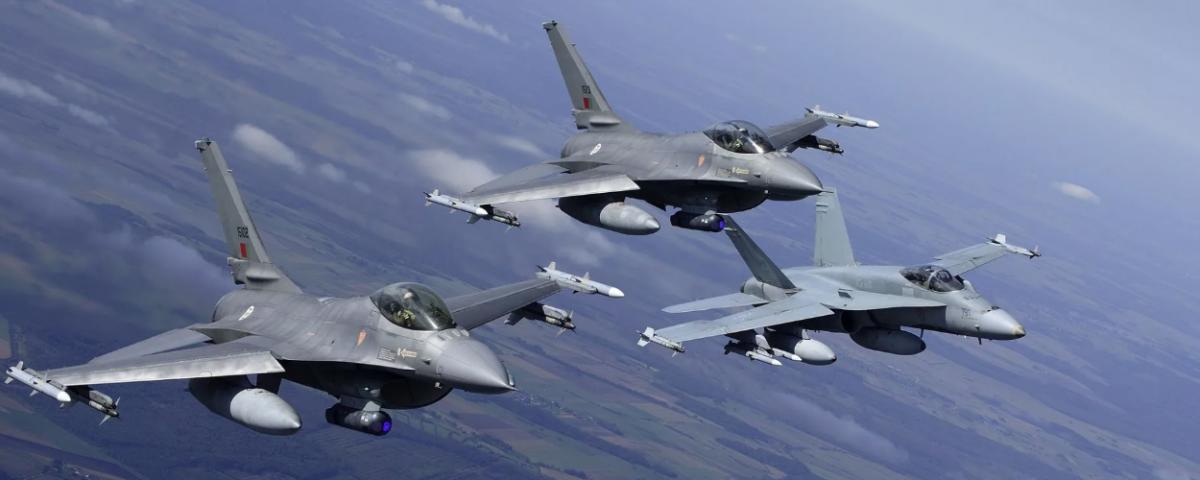 ВВС Украины признали, что не получат американские истребители F-16 в этом году