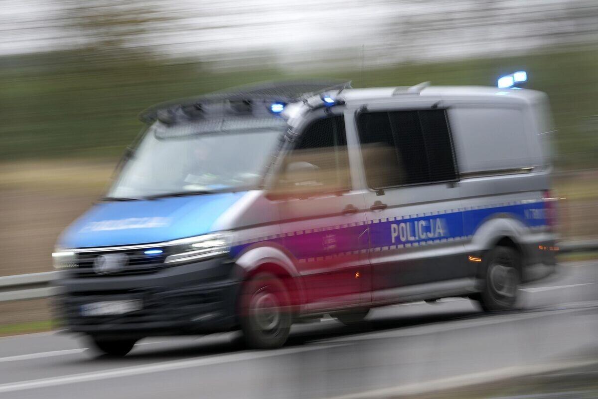 Трое человек задержаны в Польше за подготовку теракта по примеру Брейвика