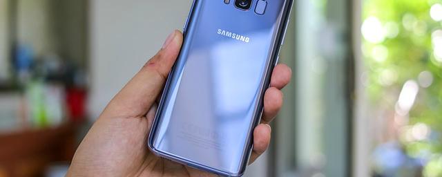 Samsung возглавил потребительский рейтинг смартфонов в США