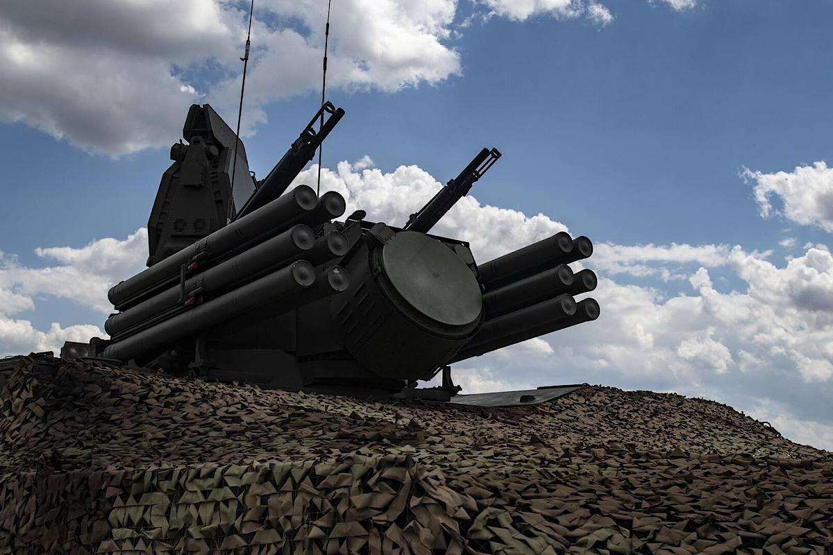 Средства ПВО сбили два беспилотника над Тверской областью