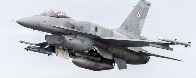 Замминистра обороны Польши Скуркевич: Передача Украине F-16 на официальном уровне не обсуждается