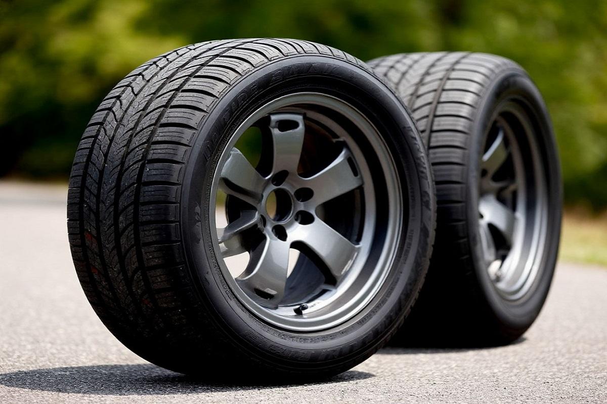 Эксперт Балабас рассказал, можно ли хранить зимние шины на балконе