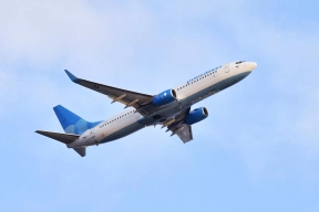 Рейс из Челябинска в Москву задержали на 11 часов по техническим причинам, пассажиры ждут вылета