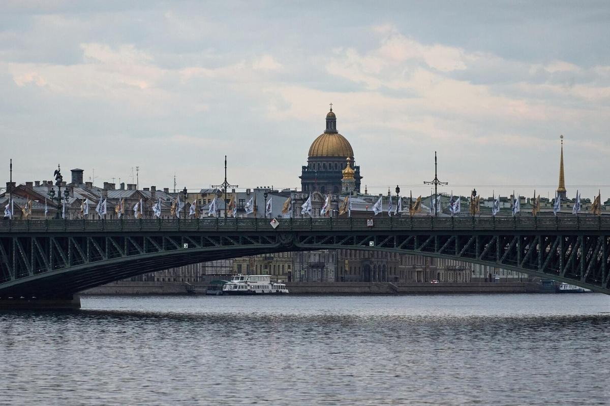 Синоптик Колесов сообщил о рекордно длинном в XXI веке солнечном дне в Петербурге