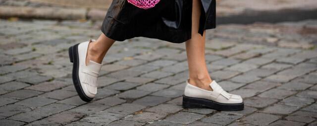 Стилисты назвали 6 моделей обуви без каблука, которые идут всем женщинам