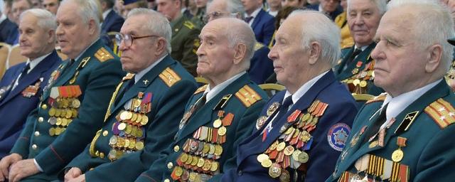 В России утвердили ежегодные выплаты ветеранам ВОВ