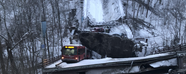 В Питтсбурге мост рухнул на газопровод прямо перед приездом Байдена