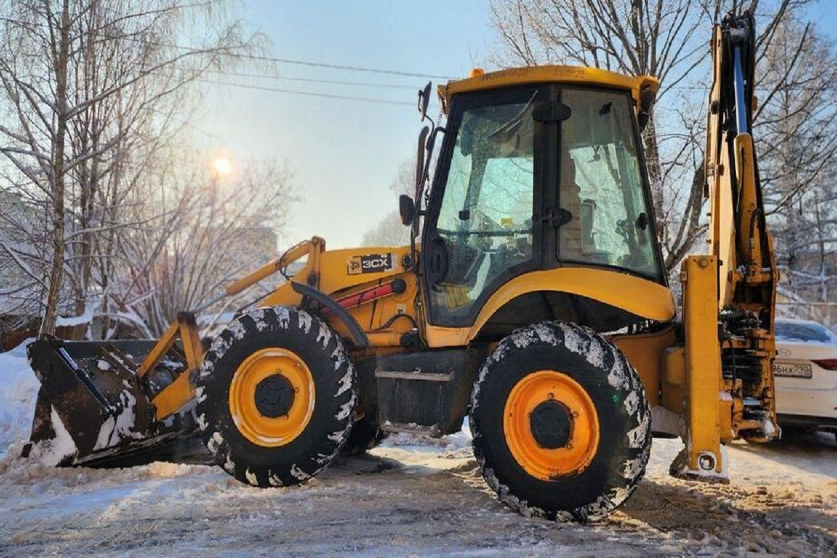 Из-за снегопада коммунальные службы Подмосковья перевели на усиленный режим работы