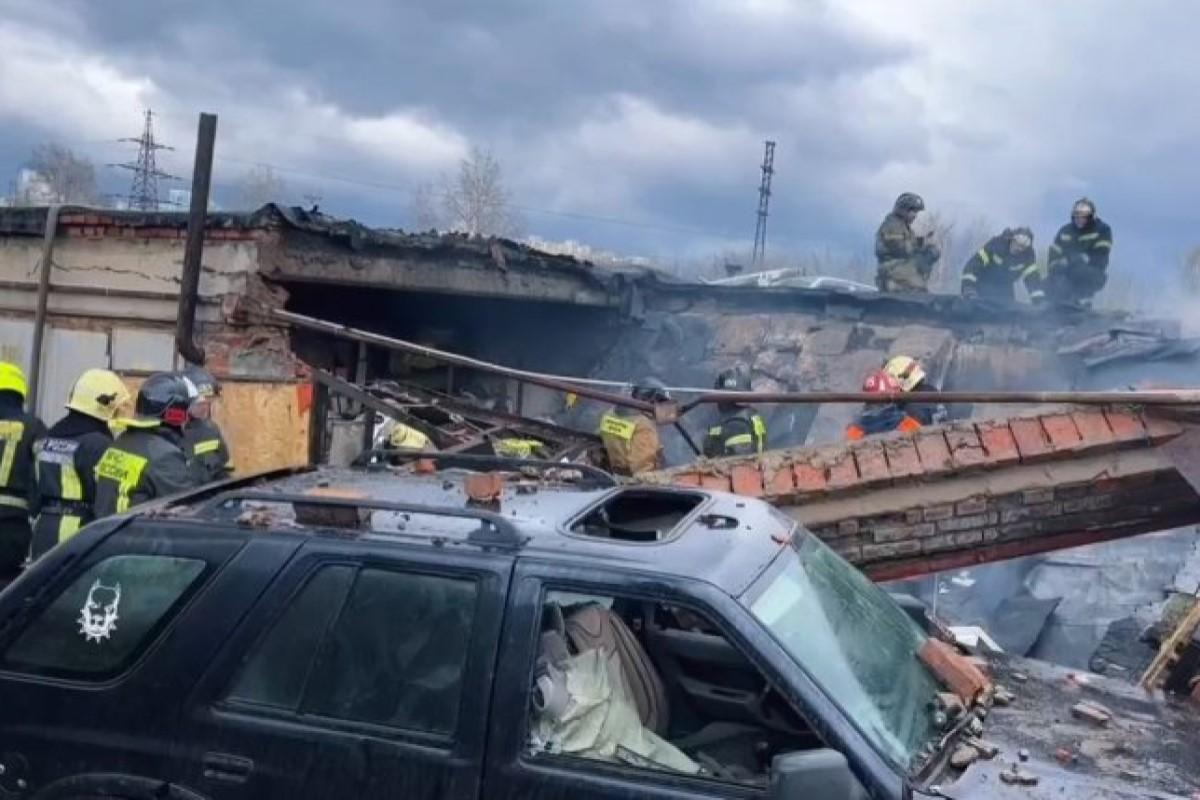 В результате взрыва газа в гаражном кооперативе в Новосибирске пострадал человек