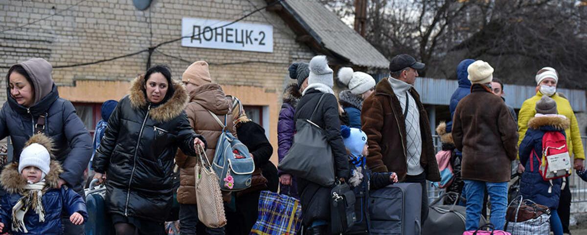 МЧС: Эвакуация беженцев из Донбасса будет вестись круглосуточно