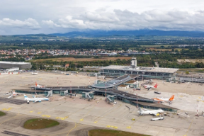 France's Euroairport evacuated 'for security reasons'