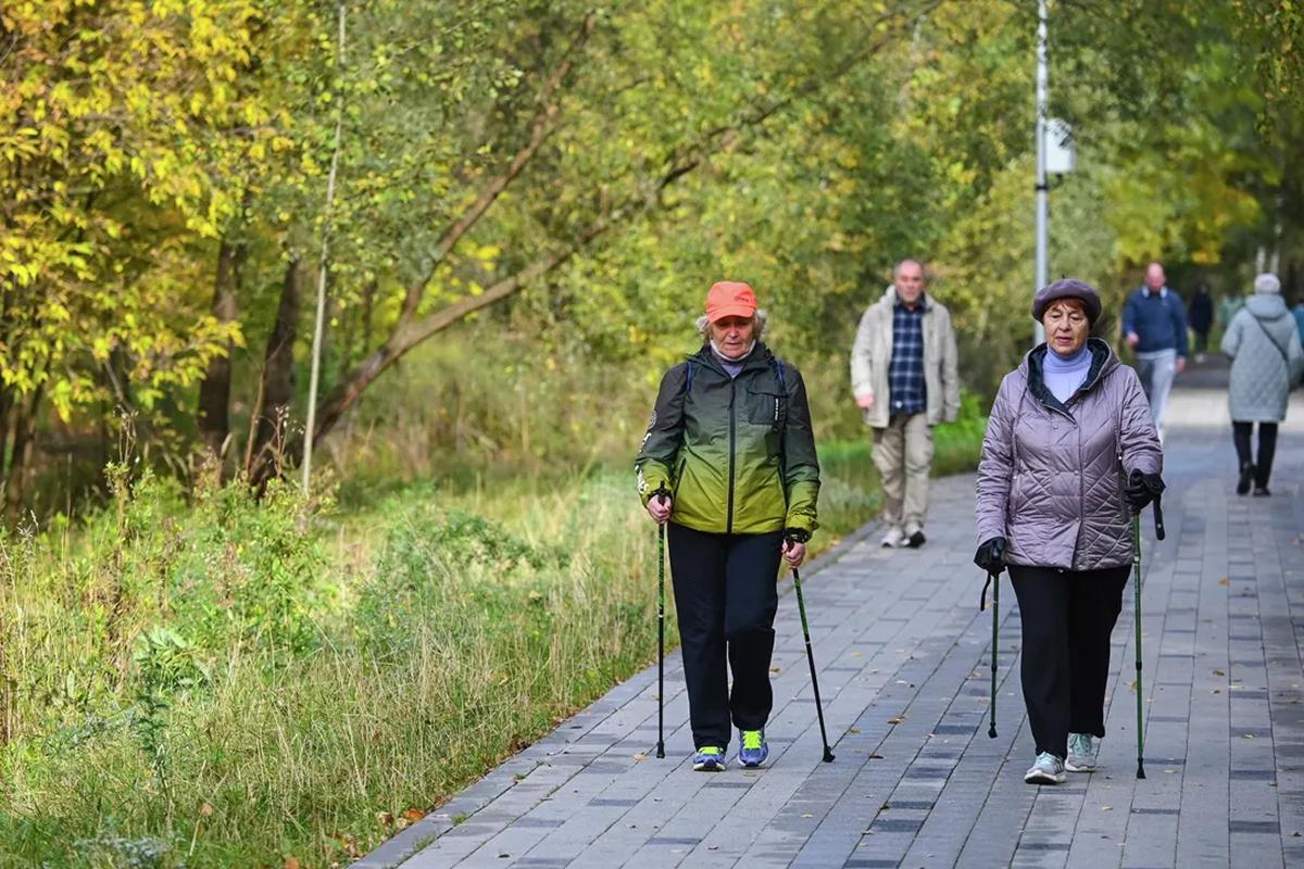 От замедления метаболизма до сбоев иммунитета: ученые назвали два возраста резкого старения
