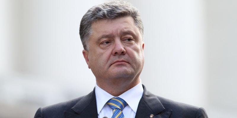 Порошенко призвал Запад усилить санкции в отношении России