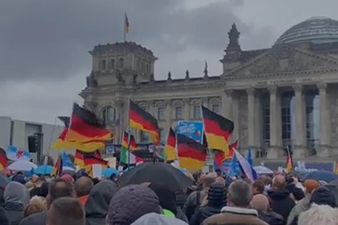 Немецкий политик прогнозирует протесты из-за размещения американских ракет