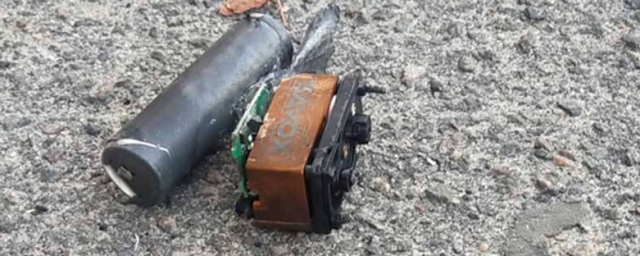 Обломки дрона рухнули на железнодорожный вокзал Брянска