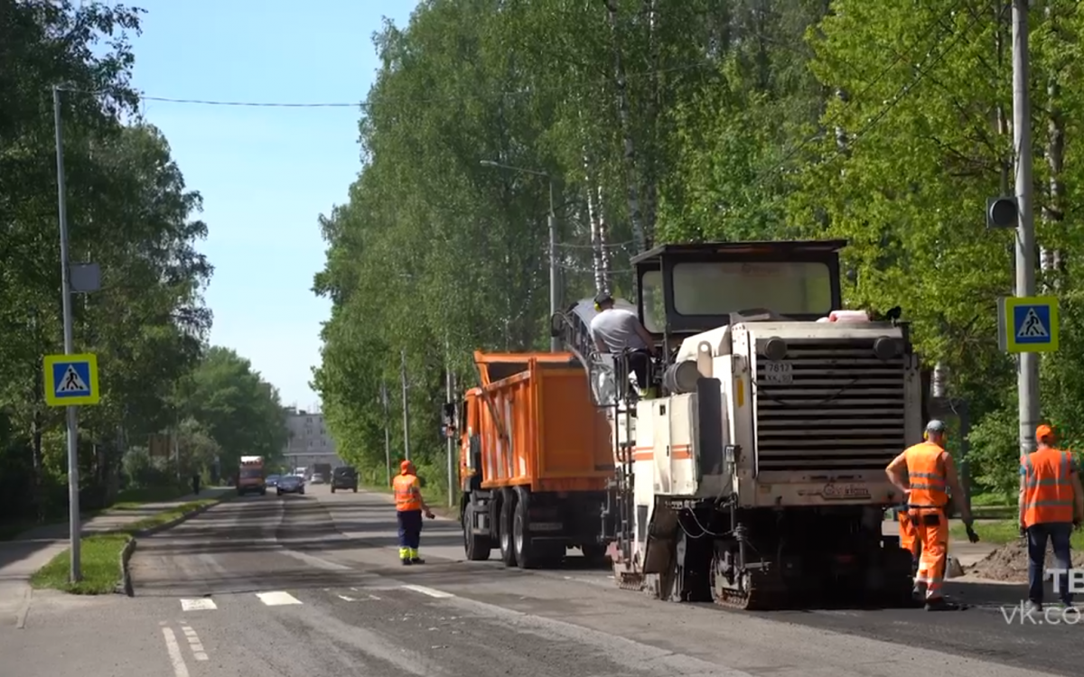 Руслан Заголовацкий: Сразу в нескольких населенных пунктах Орехово-Зуевского городского округа начали замену брусчатки и модернизацию детских площадок
