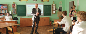 Глава Гордумы Астрахани Игорь Седов провел «Разговор о важном» в Гимназии №2